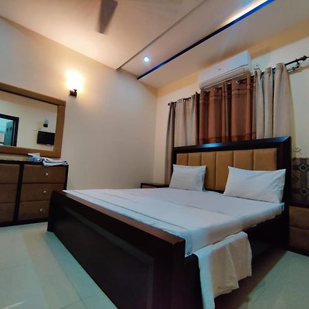 Luxury Guest Rooms Rawalpindi Esterno foto