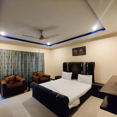 Luxury Guest Rooms Rawalpindi Esterno foto