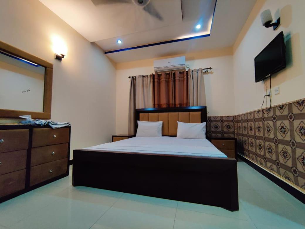 Luxury Guest Rooms Rawalpindi Esterno foto