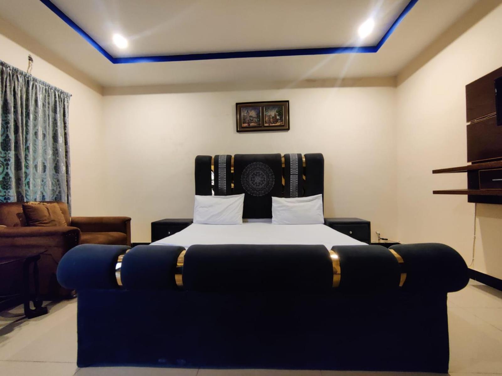 Luxury Guest Rooms Rawalpindi Esterno foto
